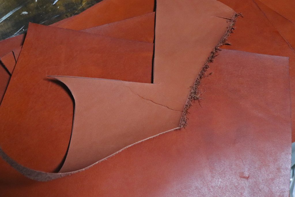 thugliminal studsbelt leatherbelt studded studdedbelt　サグリミナル 鋲ベルト レザーベルト レザークラフト スタッズベルト スタッズ gavial geruga